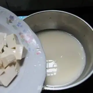 Make Tofu soup step 3