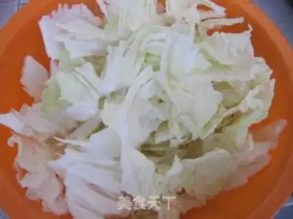 Make Pork cabbage. Frozen tofu step 0
