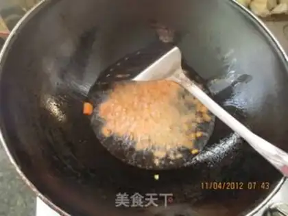 Make Curry egg fried rice step 3