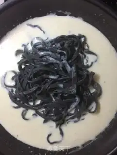 Make Butter, black and pearly step 17