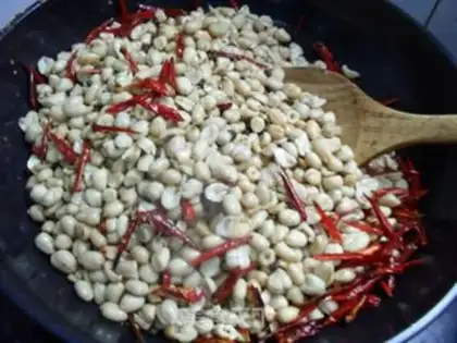Make Spicy peanuts step 6