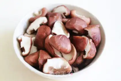 Make Frozen chickens of mushrooms step 2