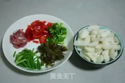 Make Fried horseshoes step 1