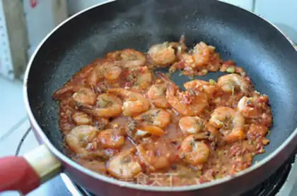 Make Spicy garlic shrimp step 7