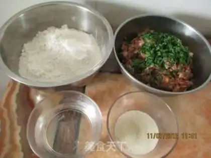 Make Fresh meat buns step 0