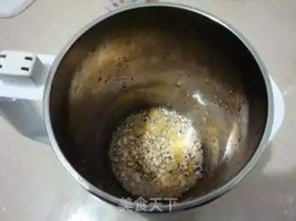 Make Five grains of porridge step 1