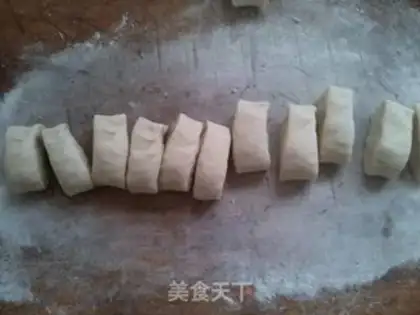 Make Pork dumplings step 5