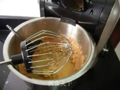 Make Peanut butter cream pound cake step 5