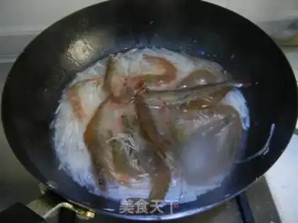 Make Roz makes shrimp step 4