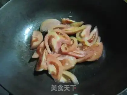 Make Tomato chicken omelet step 2