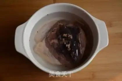 Make Squirty steak soup step 0