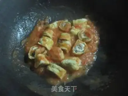 Make Tomato chicken omelet step 8