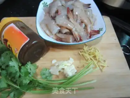 Make Soy sauce and shrimp step 0