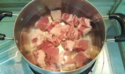 Make Tomato veal step 1