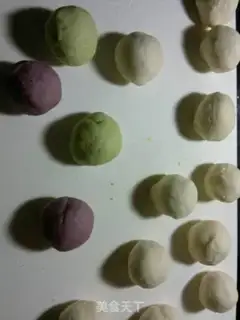 Make Flower buns step 8