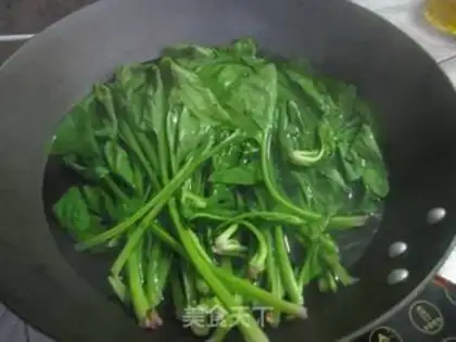 Make Chen Jell-O spinach step 1