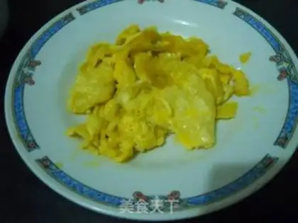 Make Chili fried eggs step 2