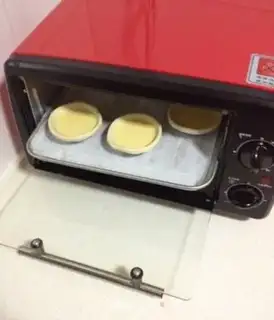Make Tasty egg tarts step 3