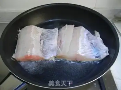 Make Shrimp sauce. Steamfish step 2
