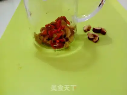 Make Cinnamon tea step 3