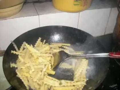 Make Homemade potato fries step 2