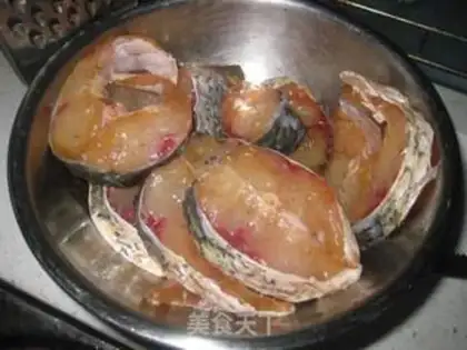 Make Five smelts of fried fish step 1