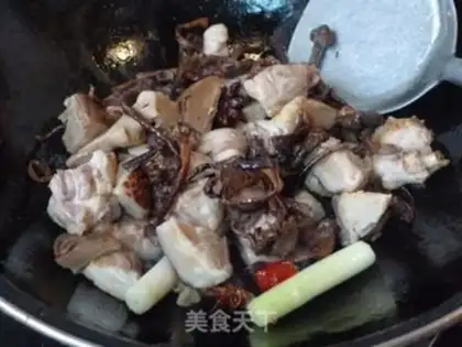 Make Chicken stew mushrooms step 4