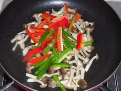 Make Twin crab mushrooms step 5