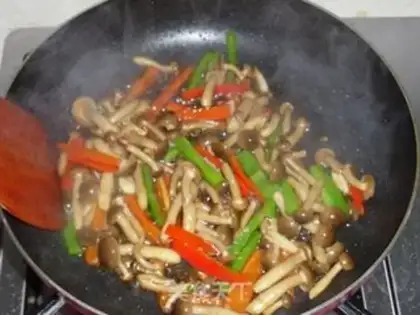 Make Twin crab mushrooms step 7
