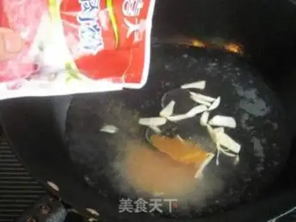 Make Put on some omelet step 4