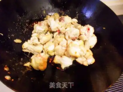 Make Red-burned chestnut chicken step 3