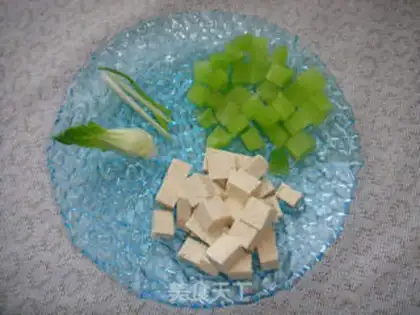 Make Emerald white soup step 1