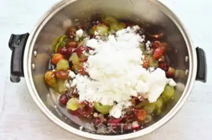 Make Homemade red wine step 2