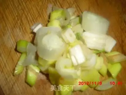 Make Chili fried lunch step 1