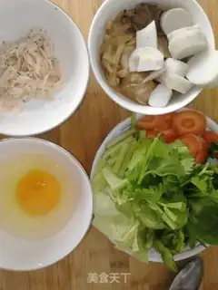 Make The leftovers are egg porridge step 0