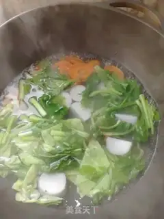 Make The leftovers are egg porridge step 2