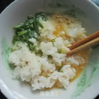Make Old egg rice step 2