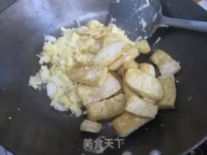 Make Egg roller tofu step 7