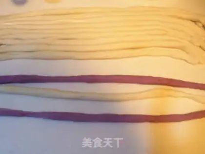 Make The embroidery roll step 3