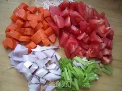 Make Tomato and vegetable soup step 1