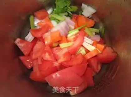 Make Tomato and vegetable soup step 2