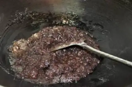 Make Red bean pie step 5