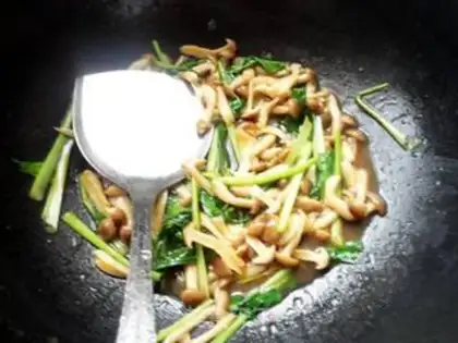 Make Crab-flavored vegetables step 5