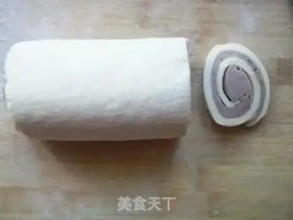 Make Two-colour buns step 6