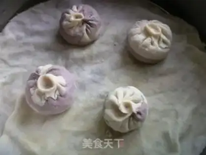 Make Two-colour buns step 10
