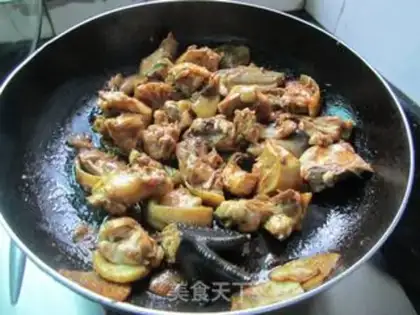 Make Yellow chicken step 5