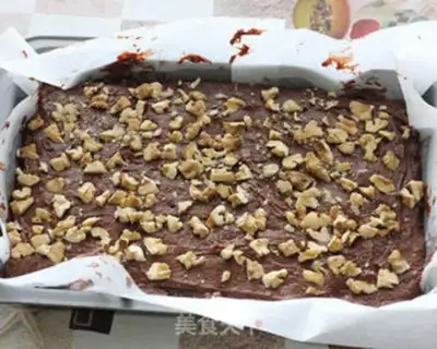 Make walnut brownie step 9
