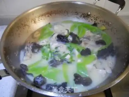 Make The mackerel blackfish soup step 7
