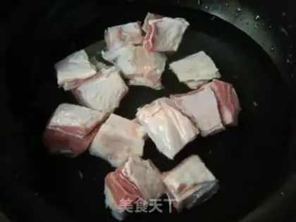 Make The radish stew step 1