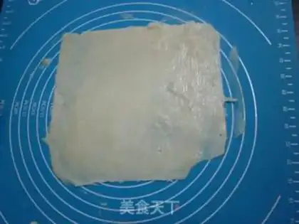 Make Mango rolls step 4